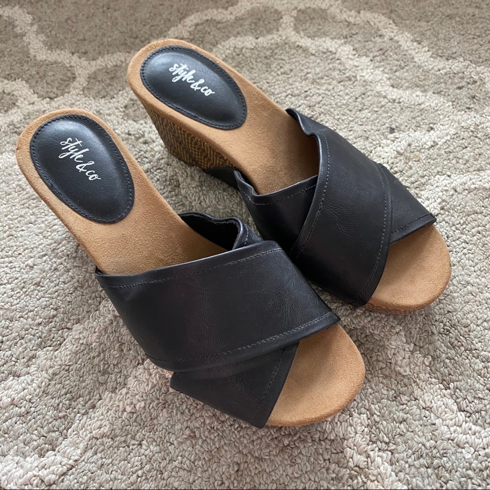 Style and co black and brown wedges